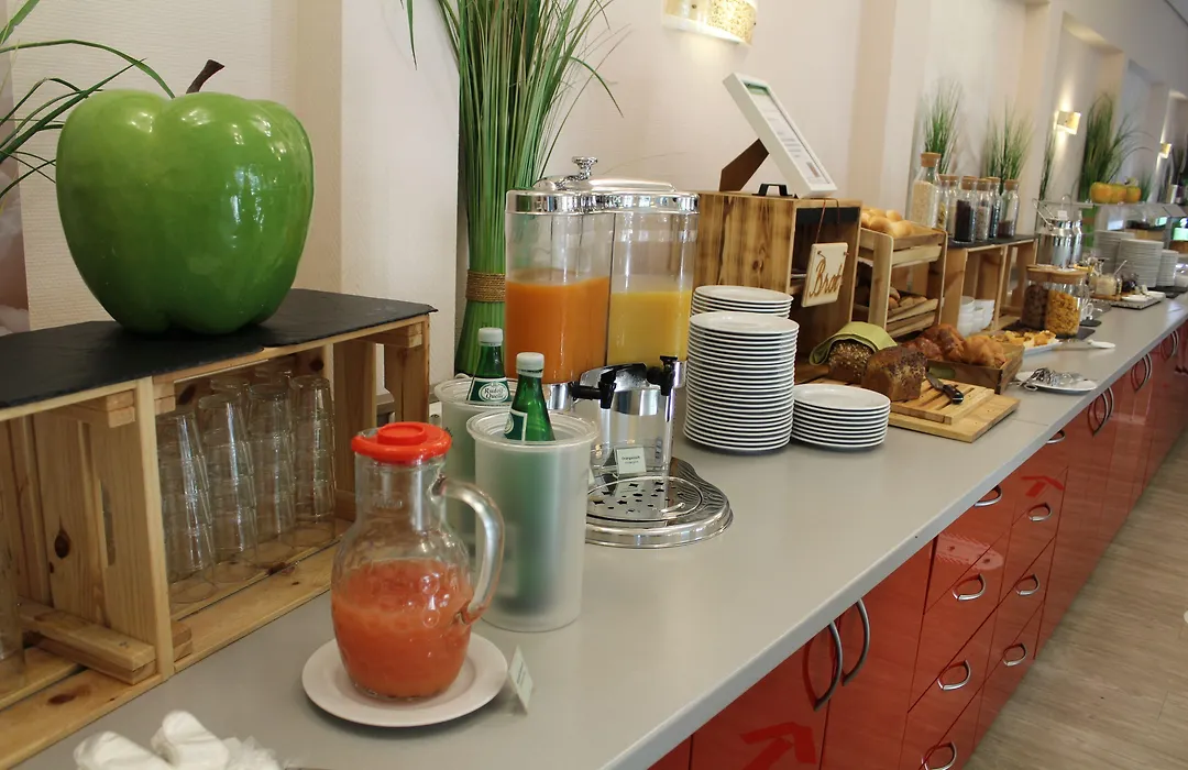 H+ Hotel Erfurt-1