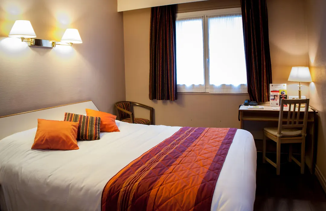 Hôtel Les Tilleuls, Bourges-1