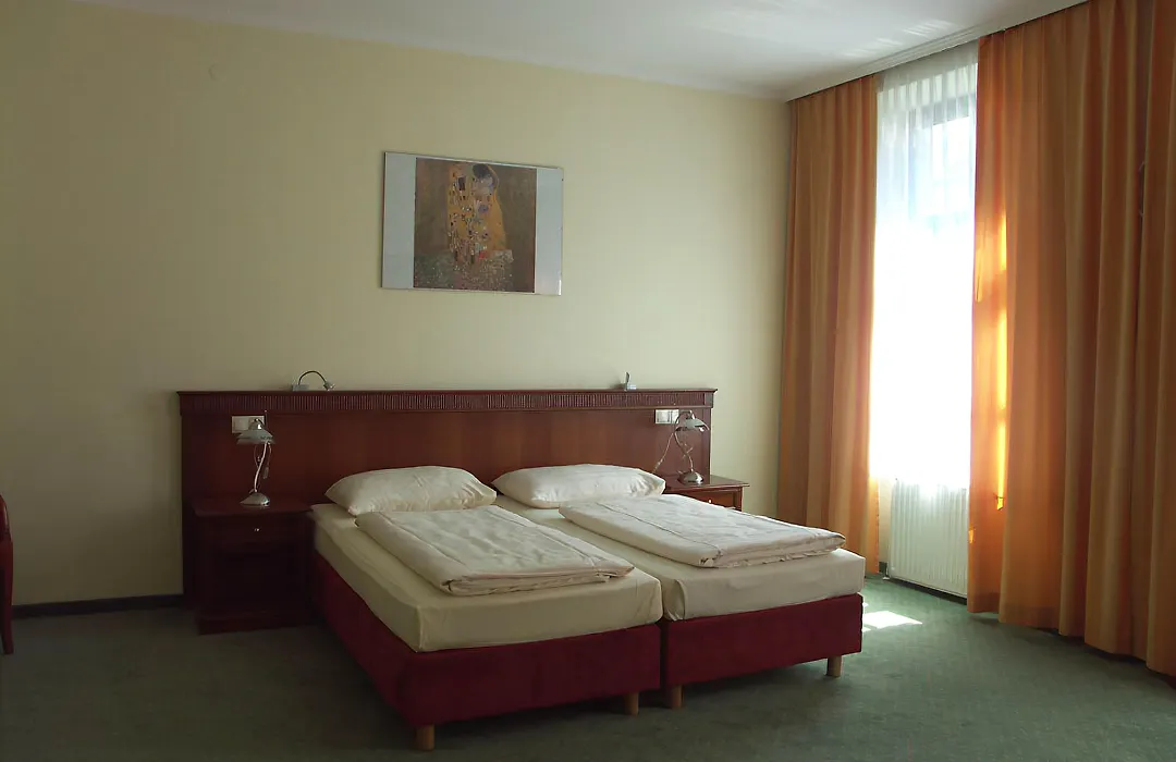 Altwienerhof Aparthotel-1