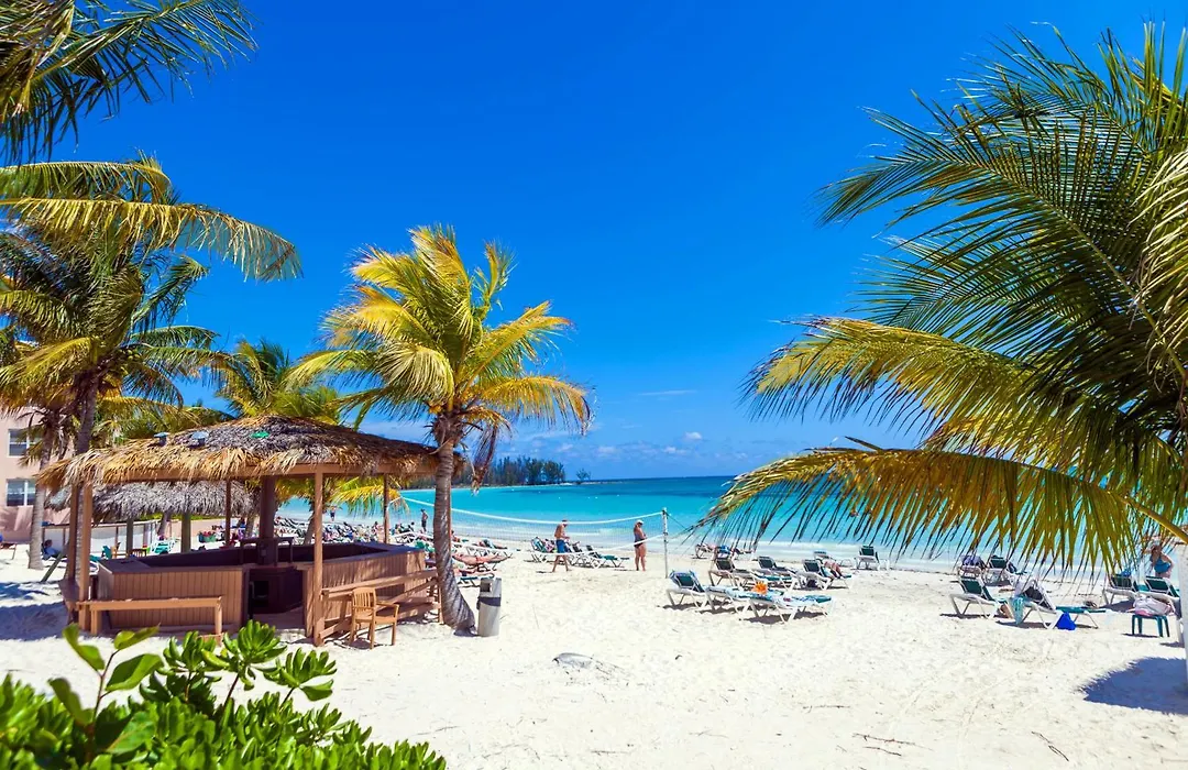 Island Seas Resort-1