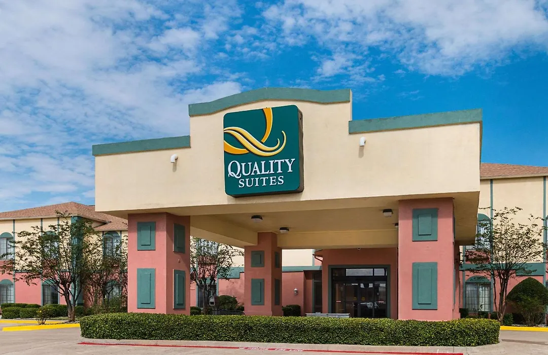 Quality Suites Temple I-35-1