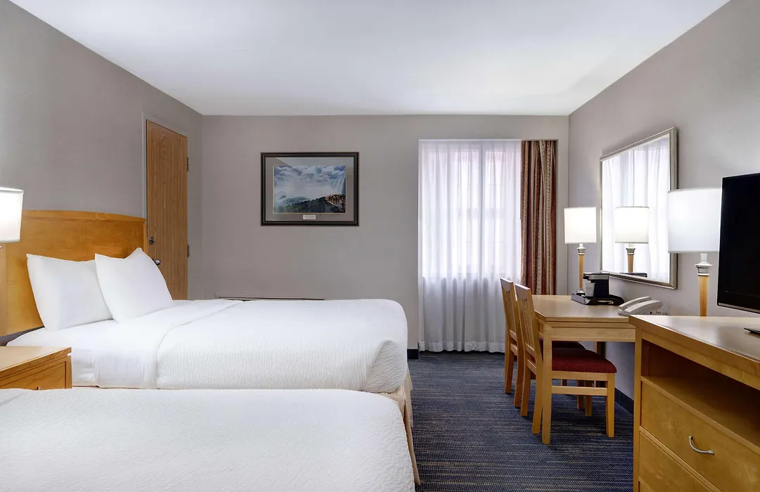 Days Inn By Wyndham Niagara Falls Near The Falls-1