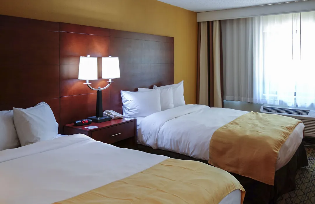 Country Inn & Suites By Radisson, Mishawaka, In-1