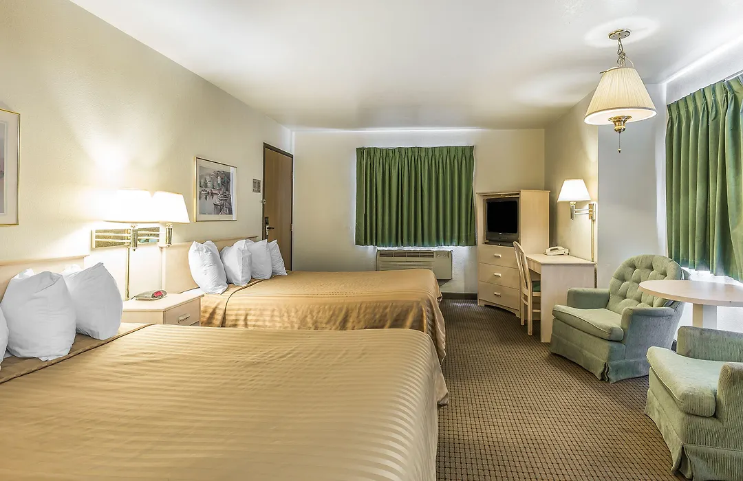 Country Inn & Suites By Radisson, Monterey Beachfront-Marina, Ca-1