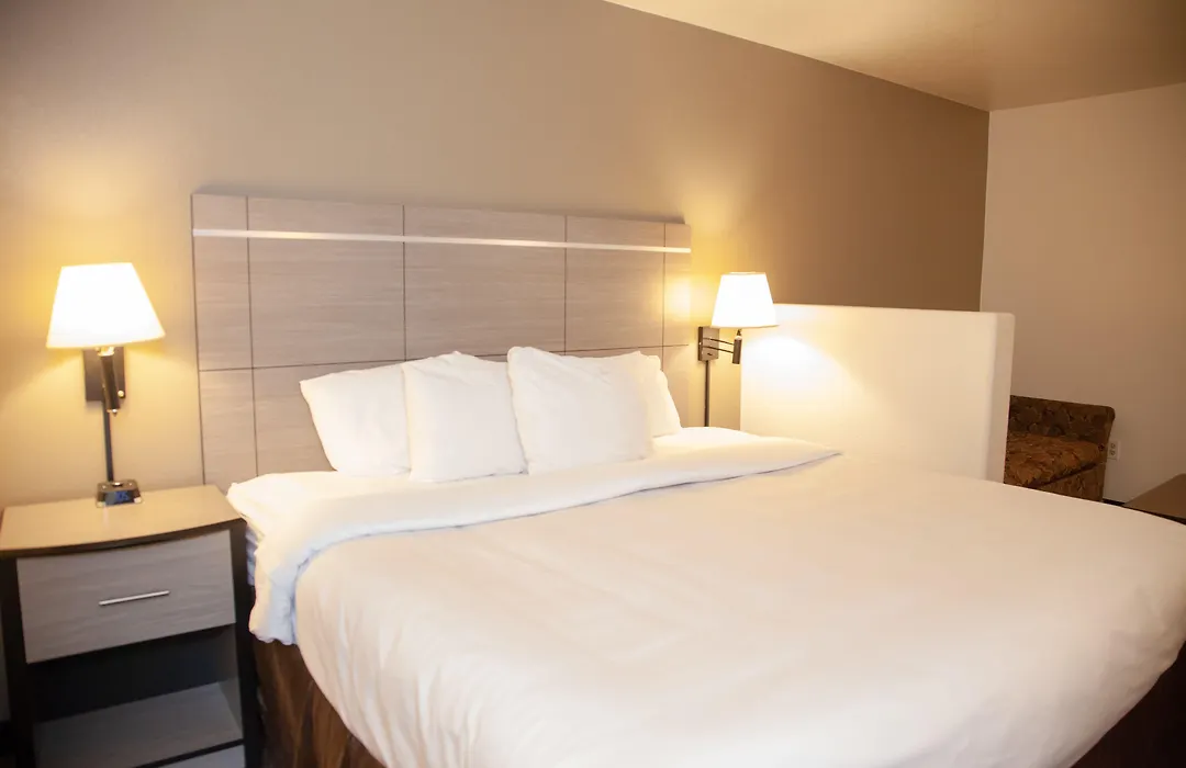 Econo Lodge Pueblo North-1