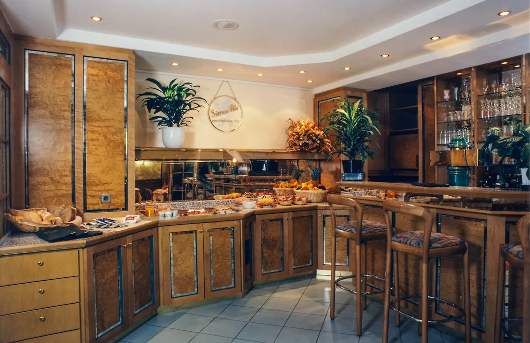 Hotel Christophe Colomb-1