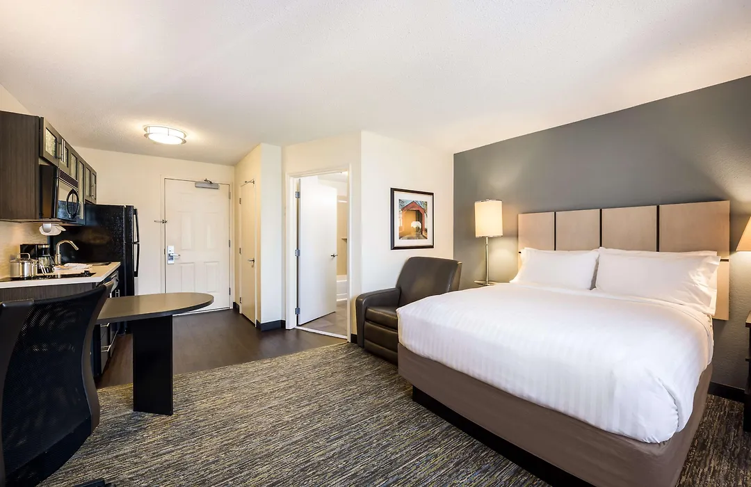 Sonesta Simply Suites Oklahoma City Airport-1