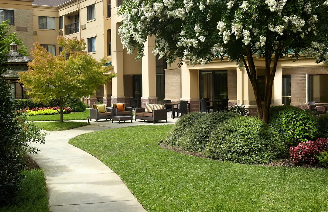 Courtyard By Marriott Atlanta Alpharetta-1
