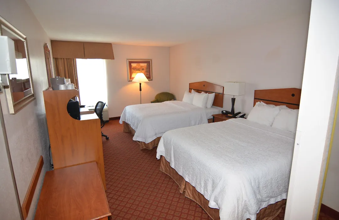 Hampton Inn Greeneville-1