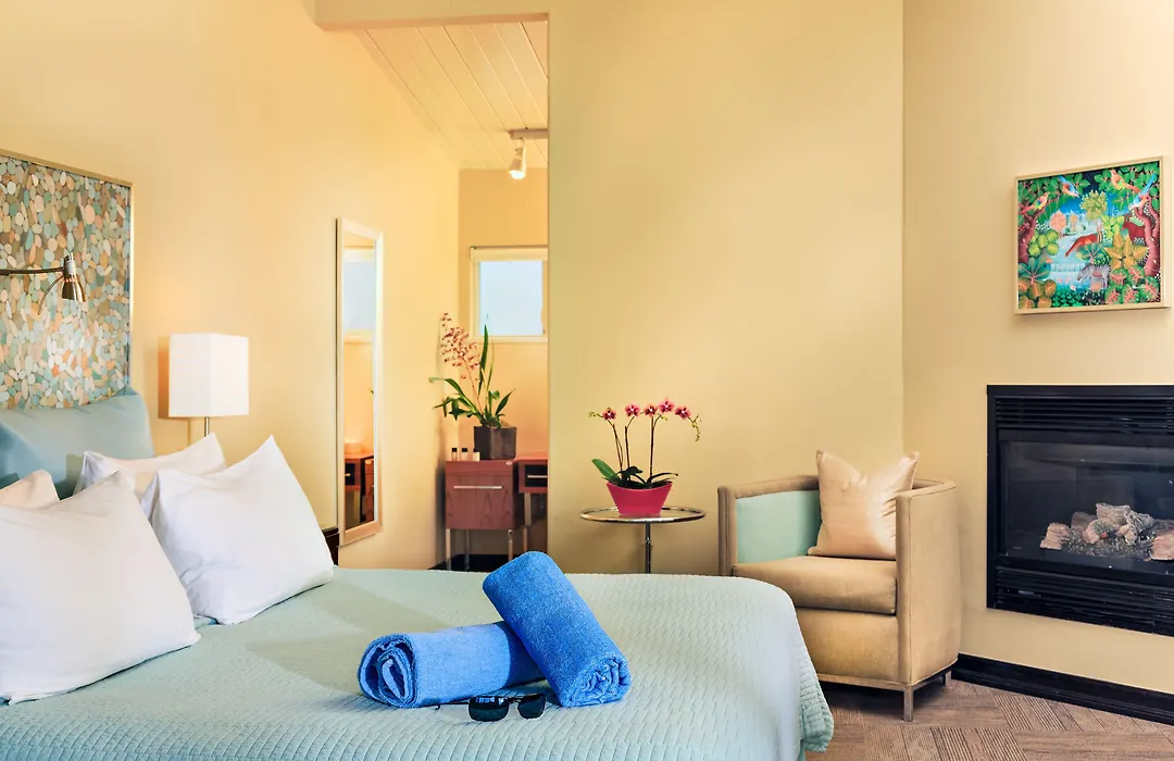 Inn At East Beach-1