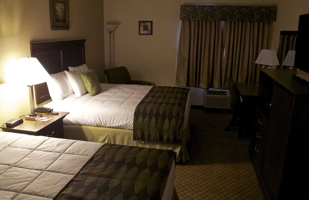 Grand View Inn & Suites-1