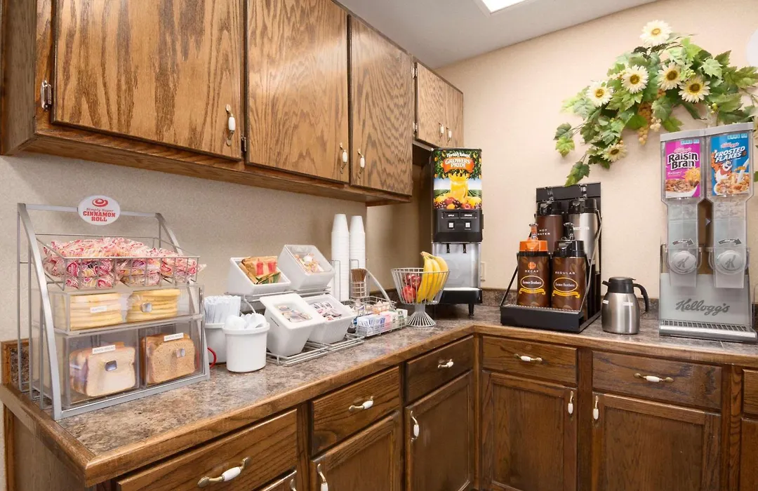 Super 8 By Wyndham Hattiesburg North - University Area-1