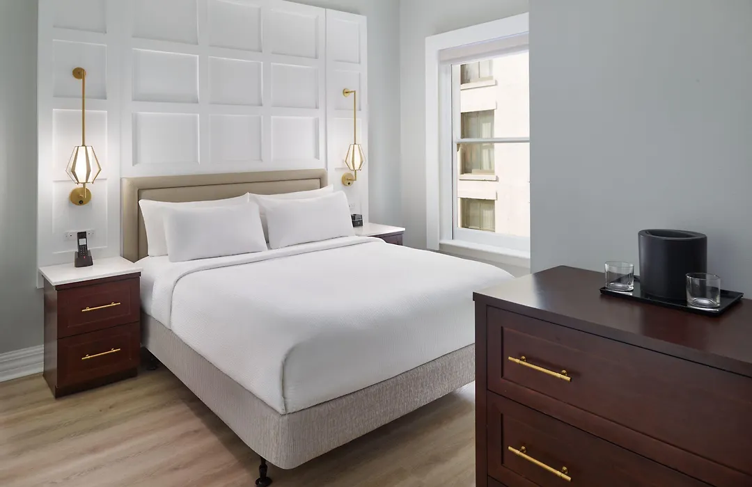 Courtyard By Marriott New Orleans French Quarter/Iberville-1