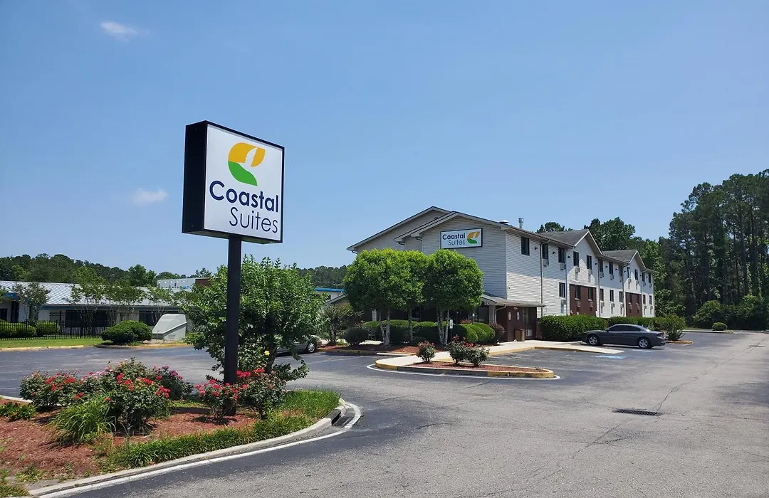 Coastal Inn & Suites-1