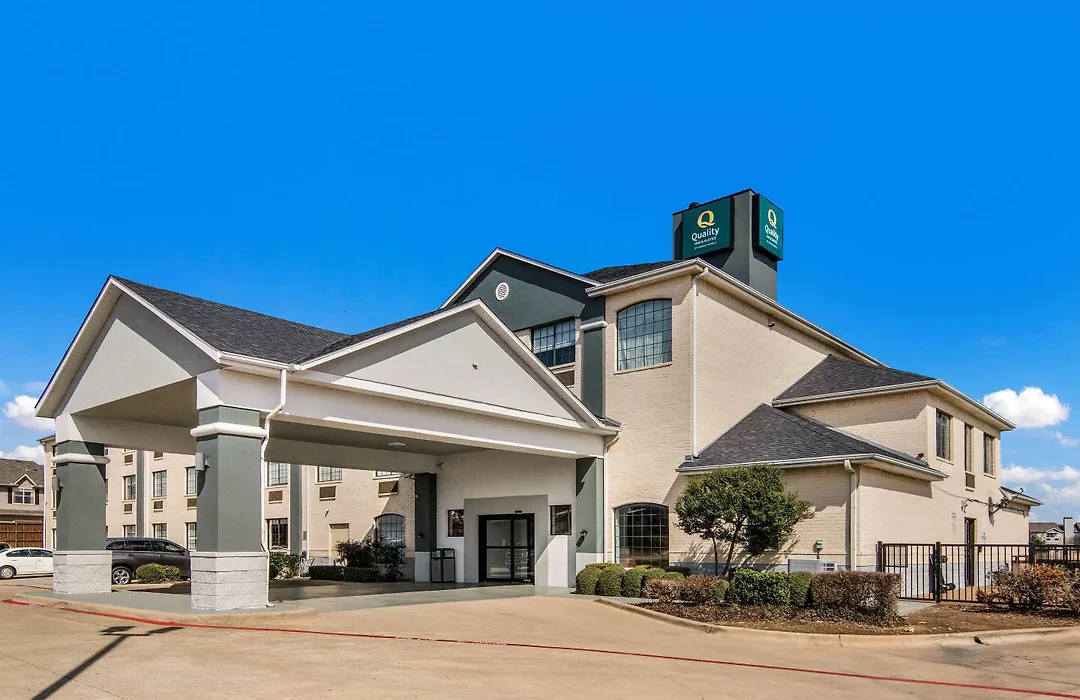 Quality Inn & Suites Fort Worth - Fossil Creek-1