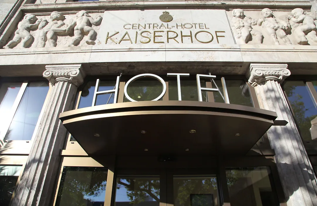 Central-Hotel Kaiserhof-1
