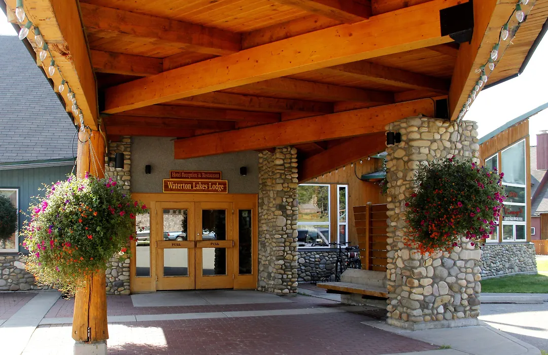 Waterton Lakes Lodge Resort-1