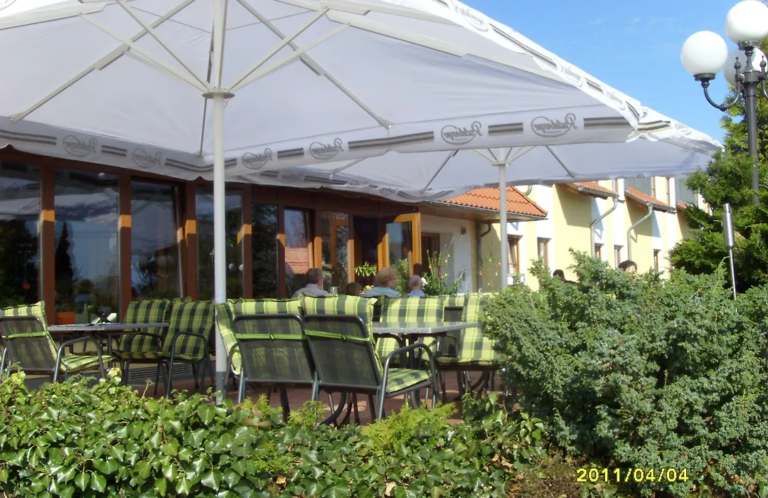 Landhotel Dresden-1