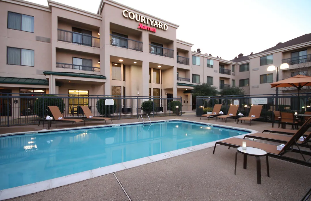 Courtyard By Marriott Dallas Lewisville-1