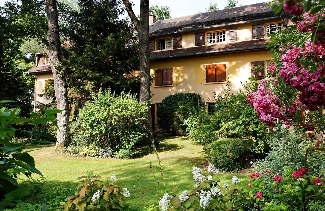 Cazaudehore, maison forestière de charme, restaurant gastronomique, terrasse ombragée et jardin-1
