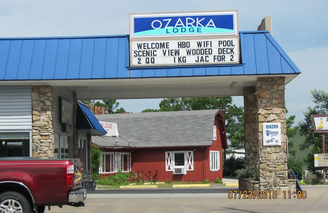 Ozarka Lodge Eureka Springs-1
