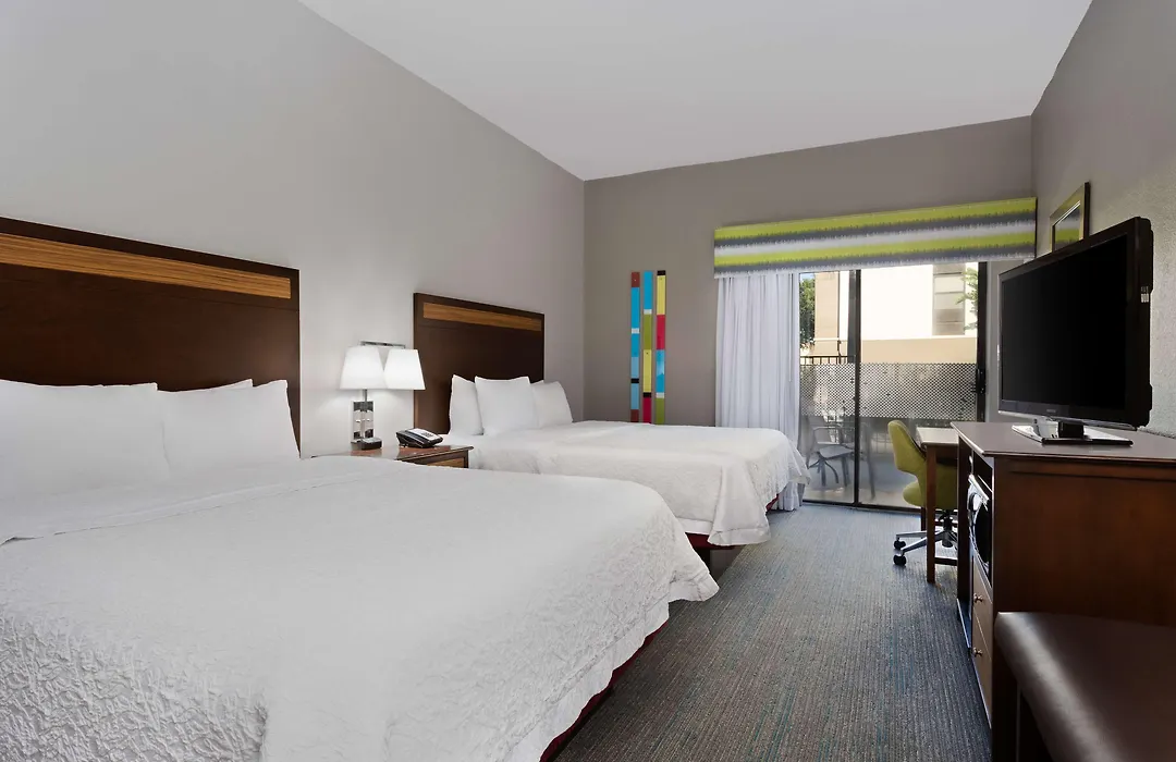 Hampton Inn & Suites Fort Myers Beach/Sanibel Gateway-1