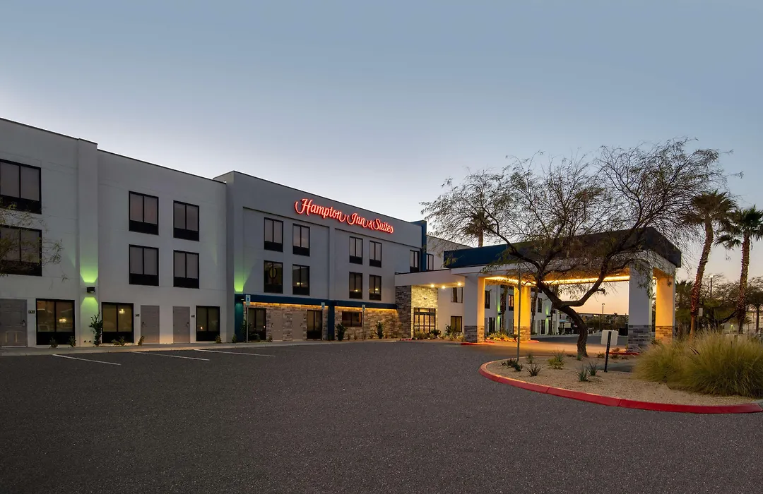 Hampton Inn & Suites Las Vegas-Henderson-1
