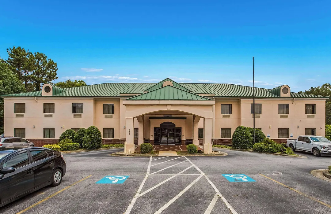 Econo Lodge Inn & Suites Marietta Near Dobbins Arb-1