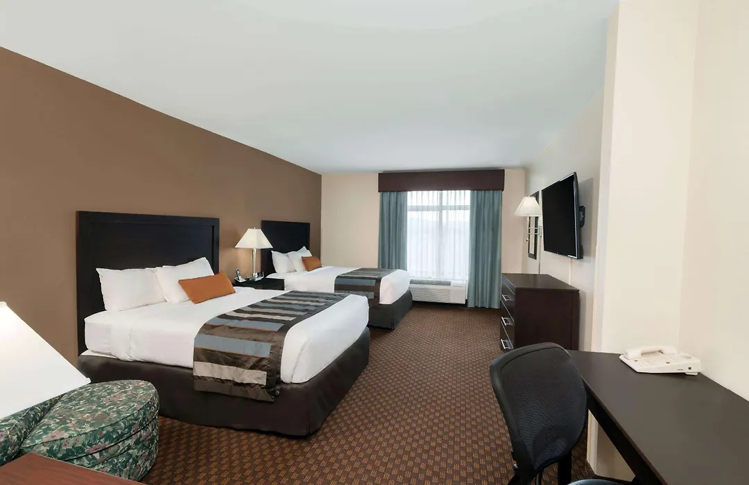 Wingate By Wyndham-1