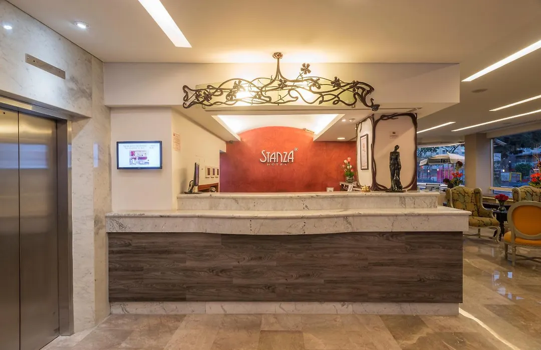 Stanza Hotel-1