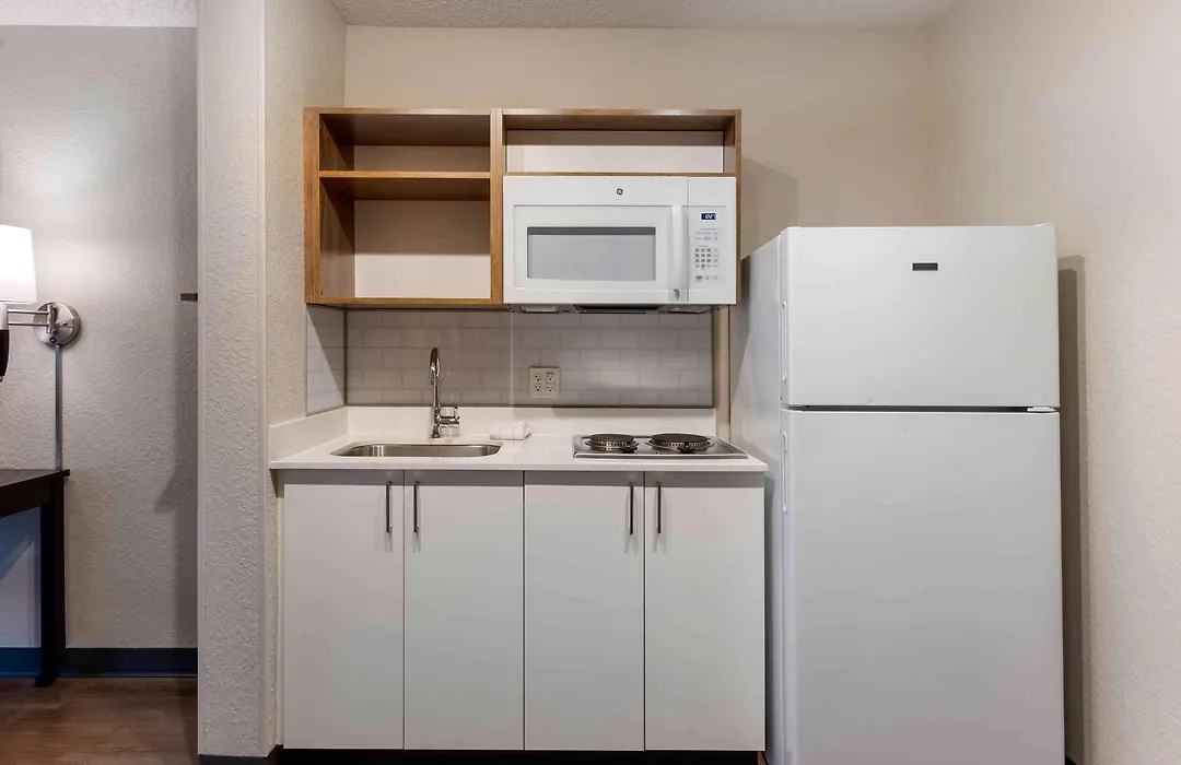 Extended Stay America Premier Suites - Miami - Coral Gables-1