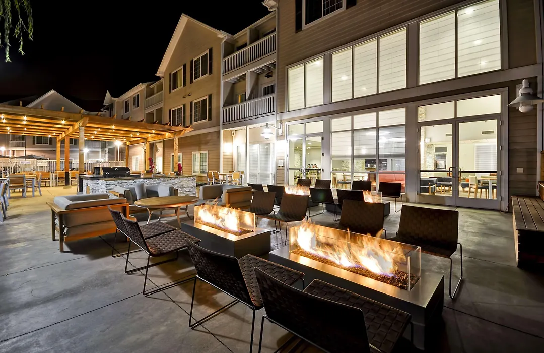 Homewood Suites By Hilton - Oakland Waterfront-1