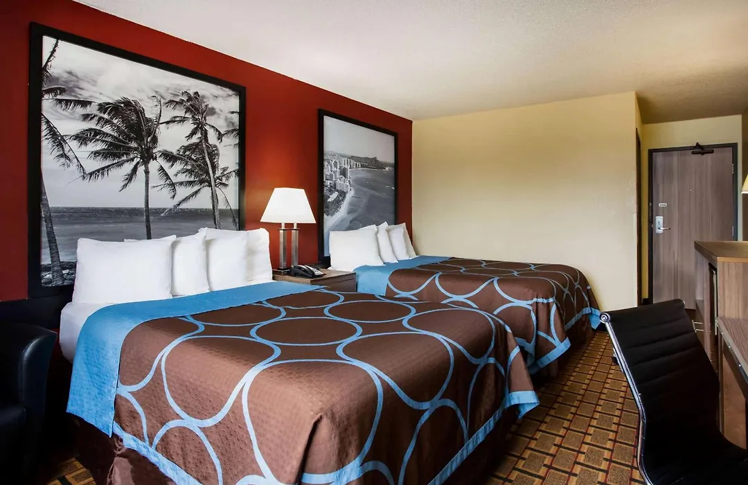 Super 8 By Wyndham Chester/Richmond Area-1