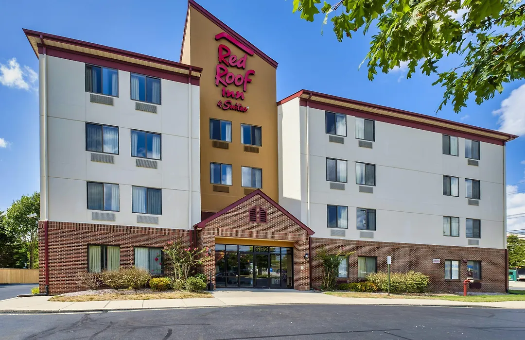 Red Roof Inn & Suites Dover Downtown-1