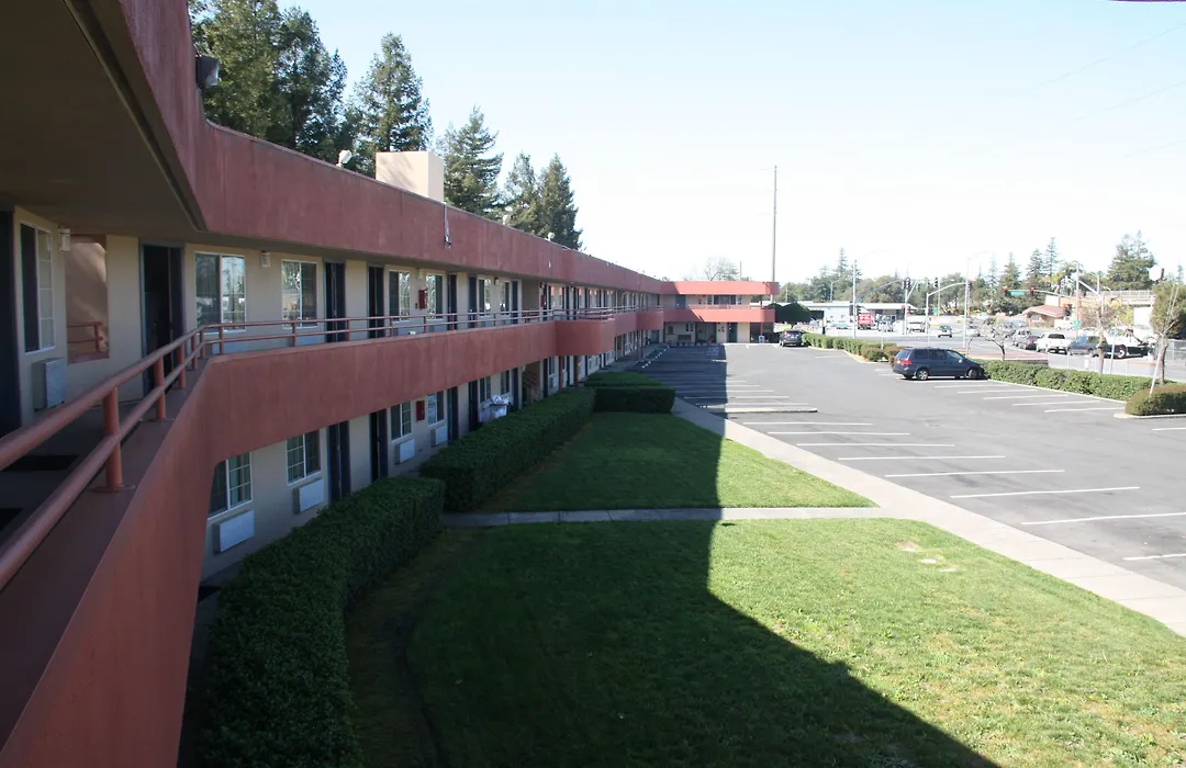 Americas Best Value Inn Santa Rosa-1