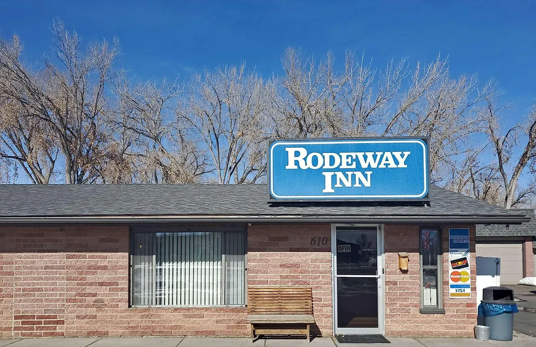 Rodeway Inn Buffalo-1