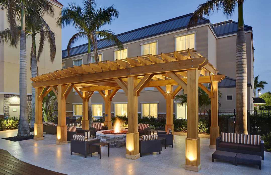 Courtyard By Marriott Sarasota At University Town Center-1