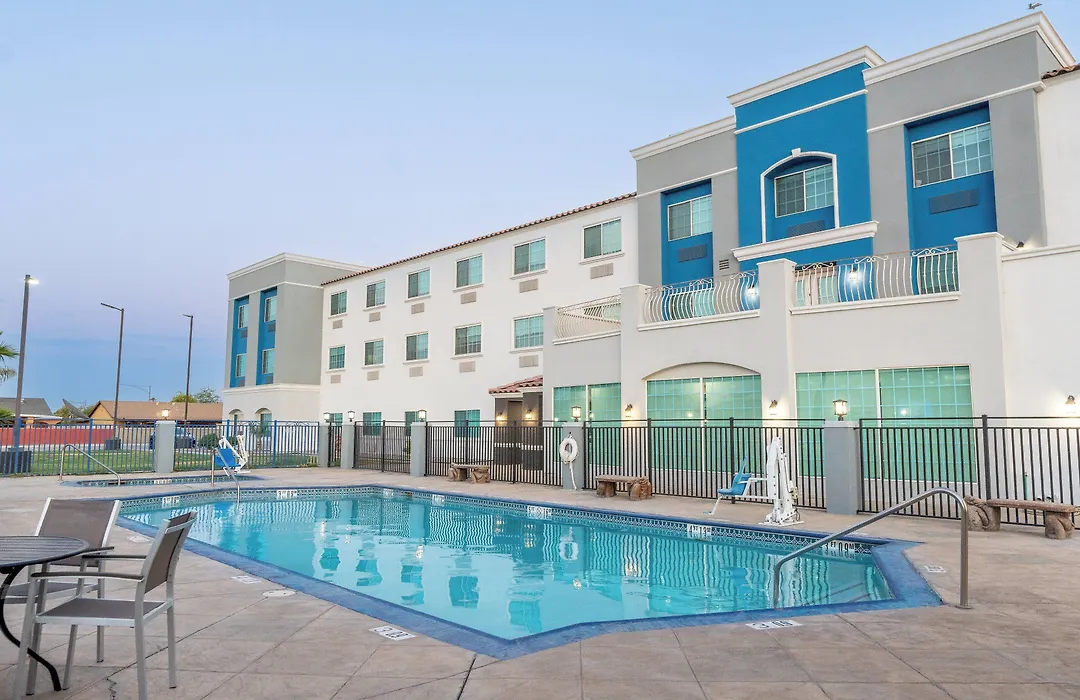 Holiday Inn Express Hotel & Suites El Centro By Ihg-1