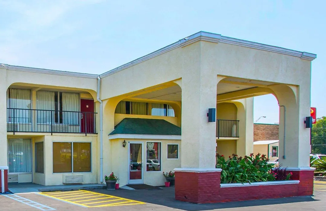 Econolodge-1