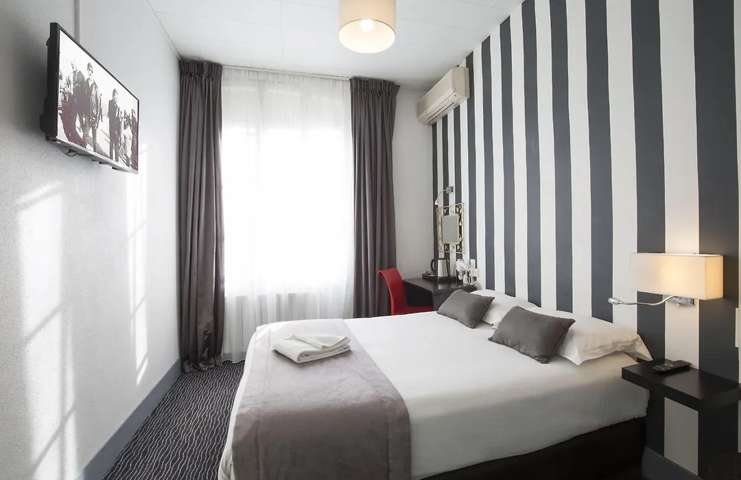 Hotel Raymond 4 Toulouse-1
