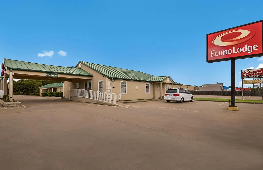 Econo Lodge Bartlesville Hwy 75-1