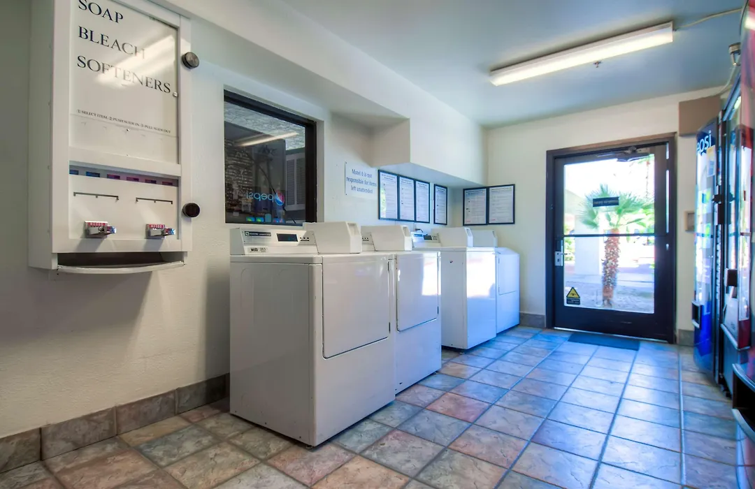 Motel 6-Palm Springs, Ca - Downtown-1