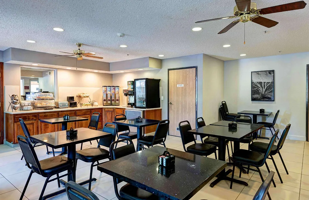 Surestay Plus Hotel By Best Western Redding-1