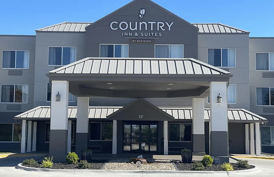 Country Inn & Suites By Radisson, Council Bluffs, Ia-1