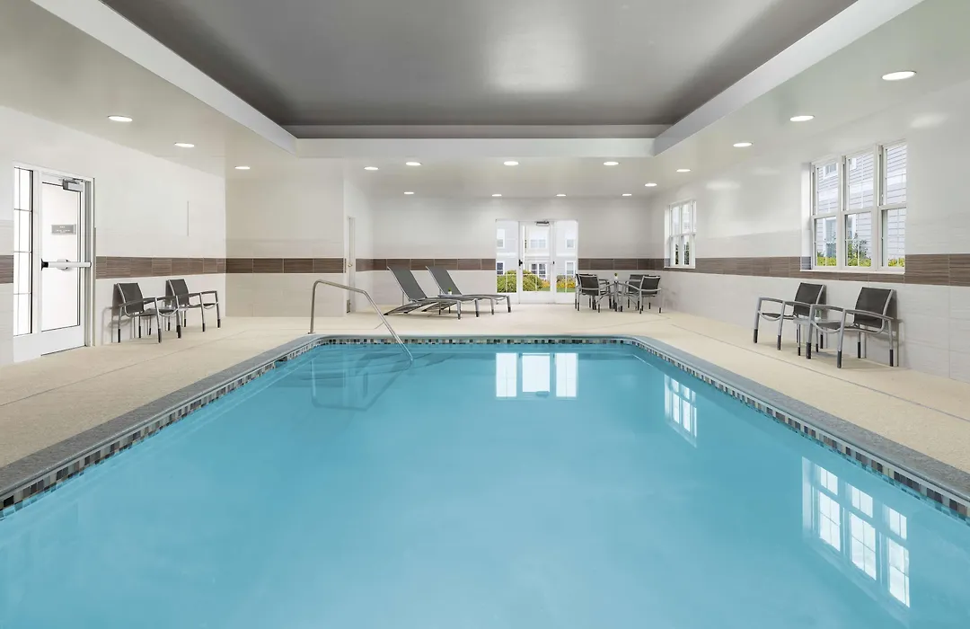 Homewood Suites By Hilton Manchester/Airport-1