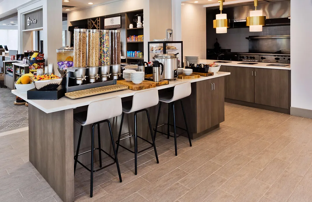 Hilton Garden Inn Birmingham/Lakeshore Drive-1
