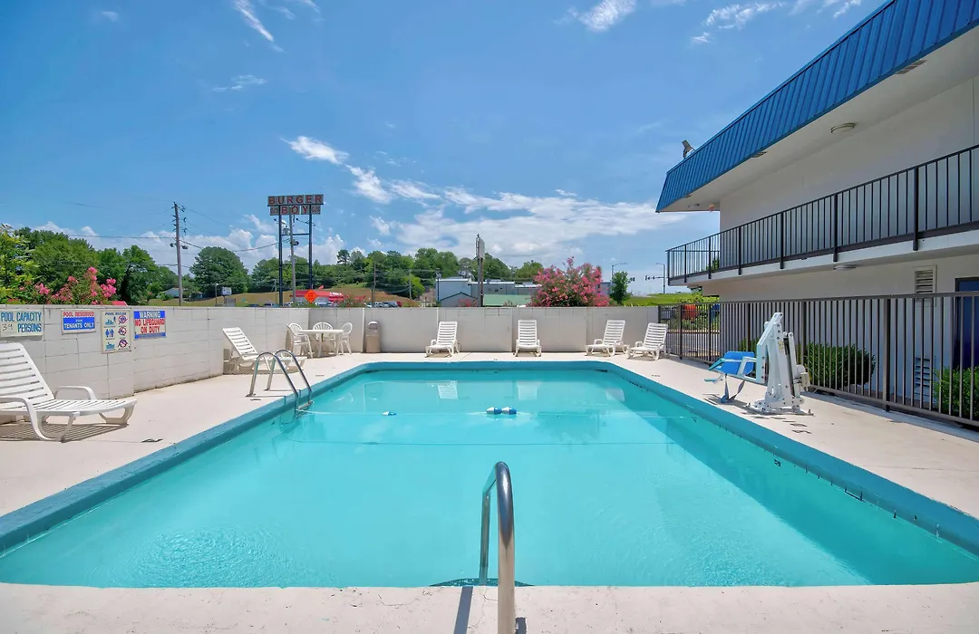 Motel 6-Russellville, Ar-1