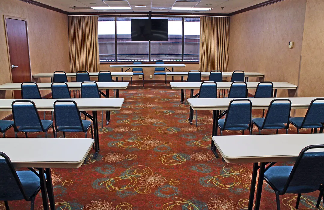 Auburn Place Hotel & Suites Cape Girardeau-1