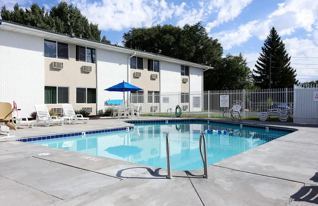 Econo Lodge-1