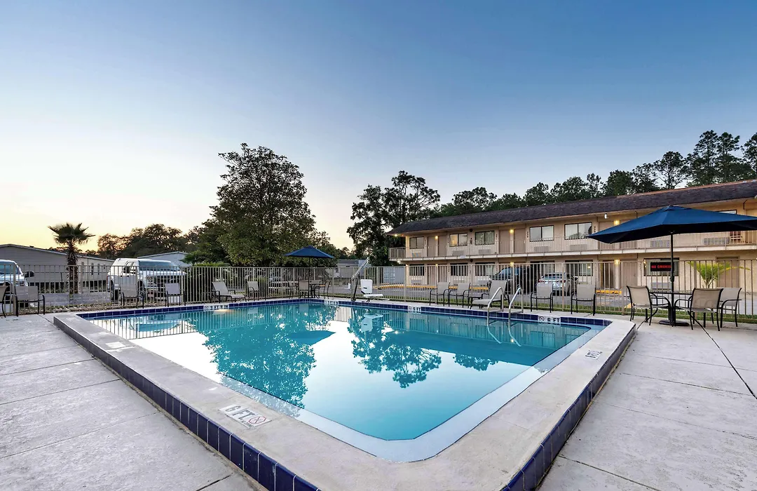 Americas Best Value Inn - Lake City-1
